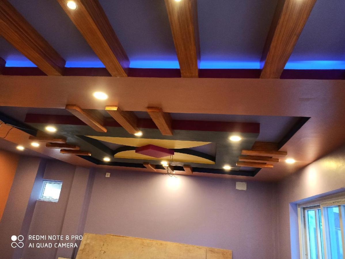 סאורהה Hotel Namo Buddha מראה חיצוני תמונה