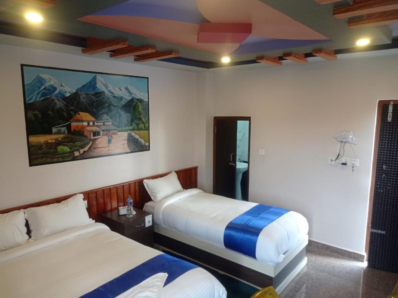סאורהה Hotel Namo Buddha מראה חיצוני תמונה